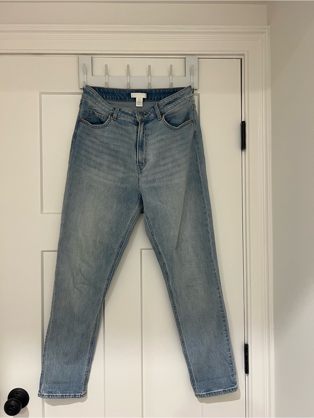 H&M Mom's Women's Blue Straight-Leg Jeans - size 8, regular length